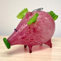 COCHON VOLANT en verre soufflé par Les trois corbeaux Canada