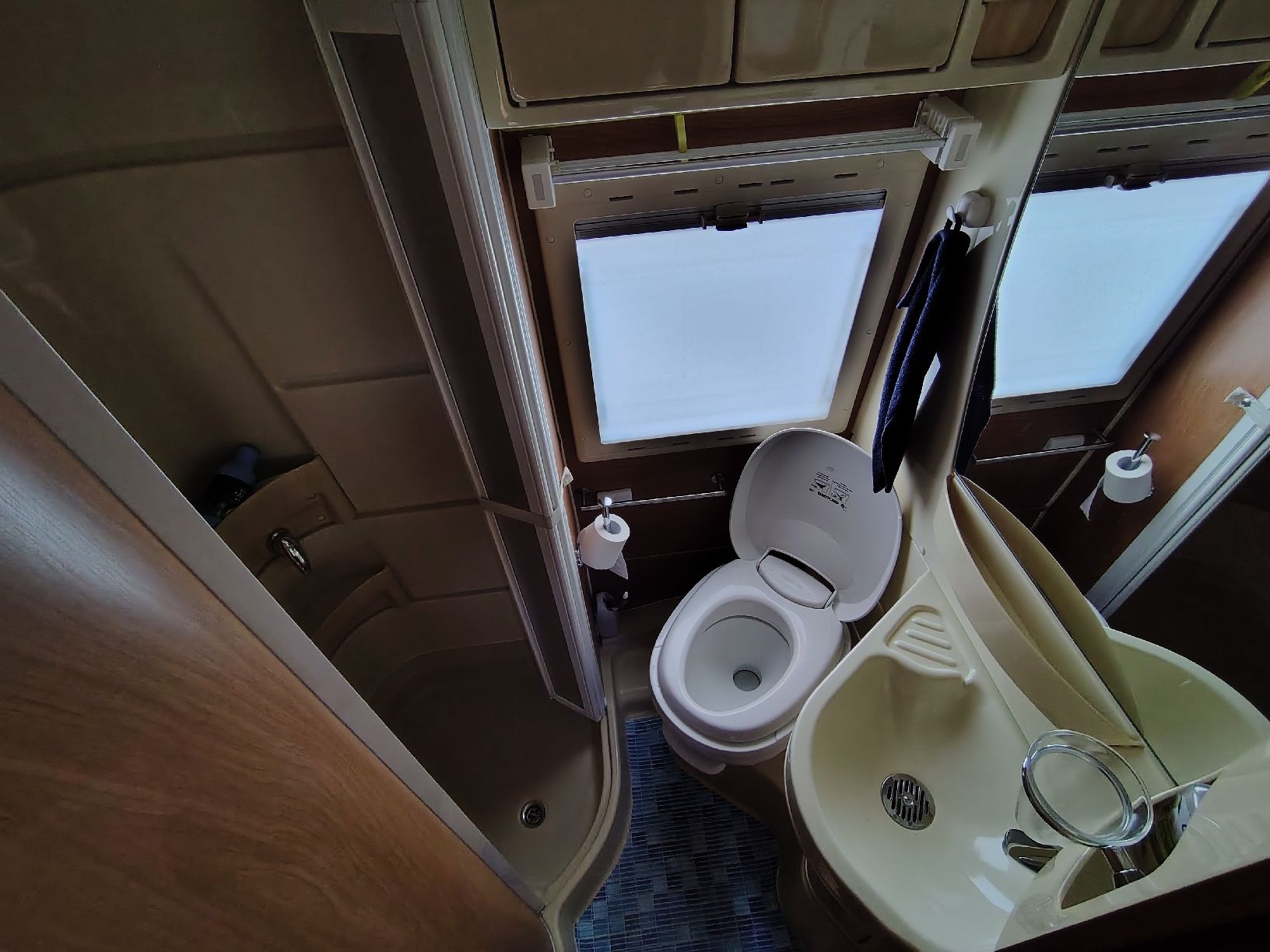 Fiat Véhicules de camping: Laica Ecivip 10.1 – D'occasion à Mairengo par danisimi 3