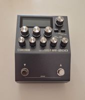 BOSS IR-200 Amp & IR Cabinet - NP CHF 310.--
