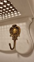 Garderobe mit 3 Haken und Geflecht