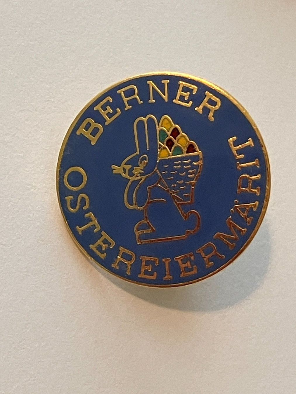 Placchette & Badge: 1 Pin Berner Ostereiermärit – Usato da Basel venduto da djwwpp