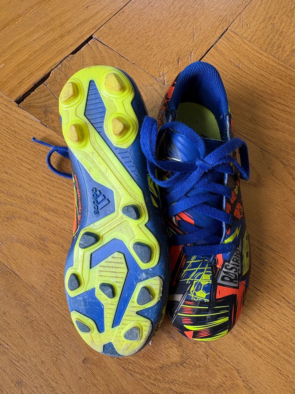 Adidas Scarpe per ragazzi: Fussballschuhe adidas 30/31 – Usato da Luzern venduto da Uaui 1