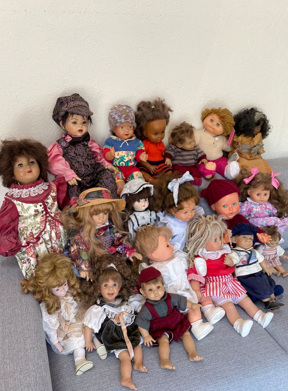 Puppen: Puppen Konvolut – Gebraucht aus herbetswil von rjja 2