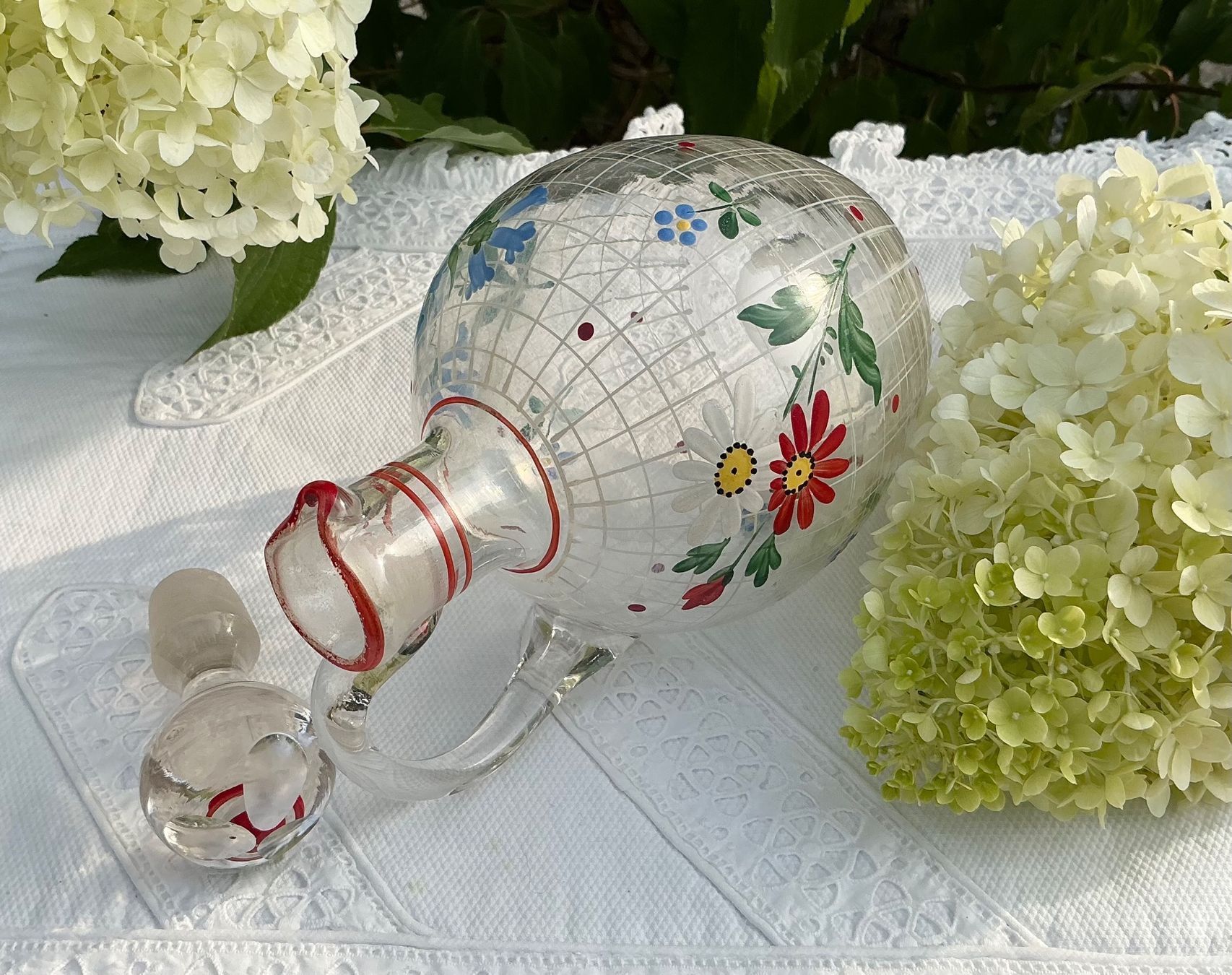 Karaffen: ALTE HANDBEMALTE KLEINE KARAFFE 1950 – Gebraucht aus Zell LU von Silvermemory 2