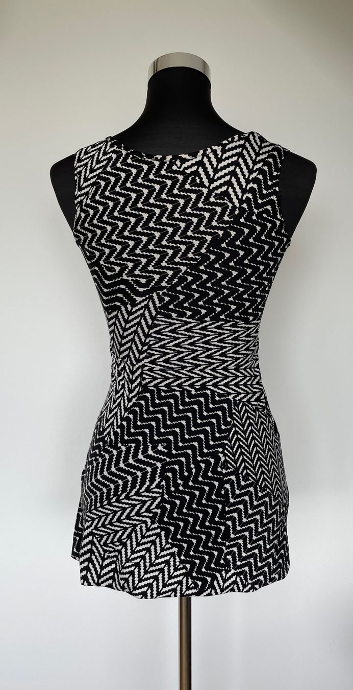 Top: Gerafftes elastisches Top - Minijupe-/rock – Usato da Grenchen venduto da M_ina 2