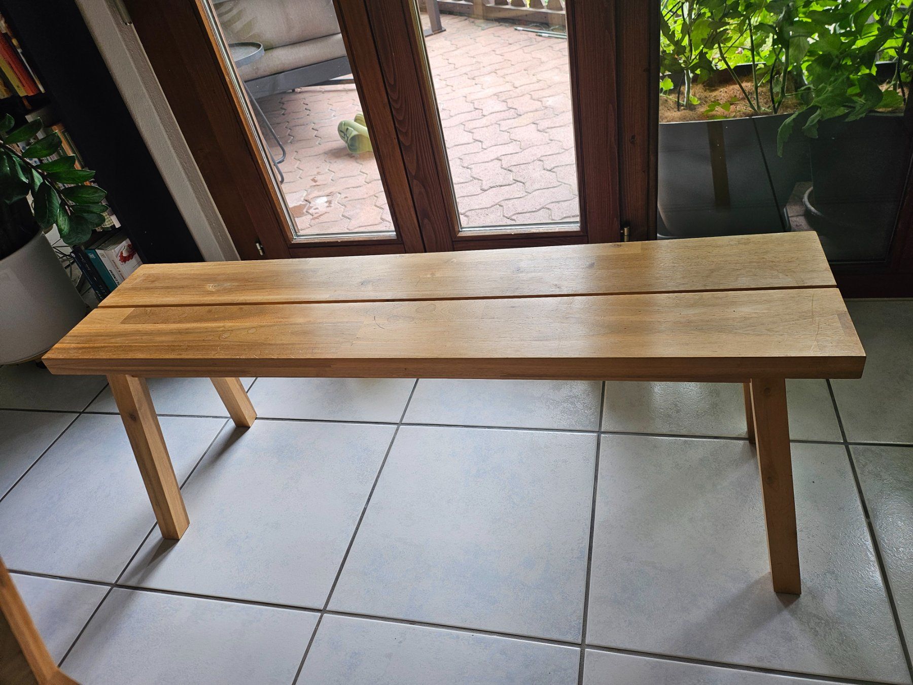 Ikea Panchine: Holzbank IKEA SKOGSTA Akazie – Usato da Flüelen venduto da fabiablip