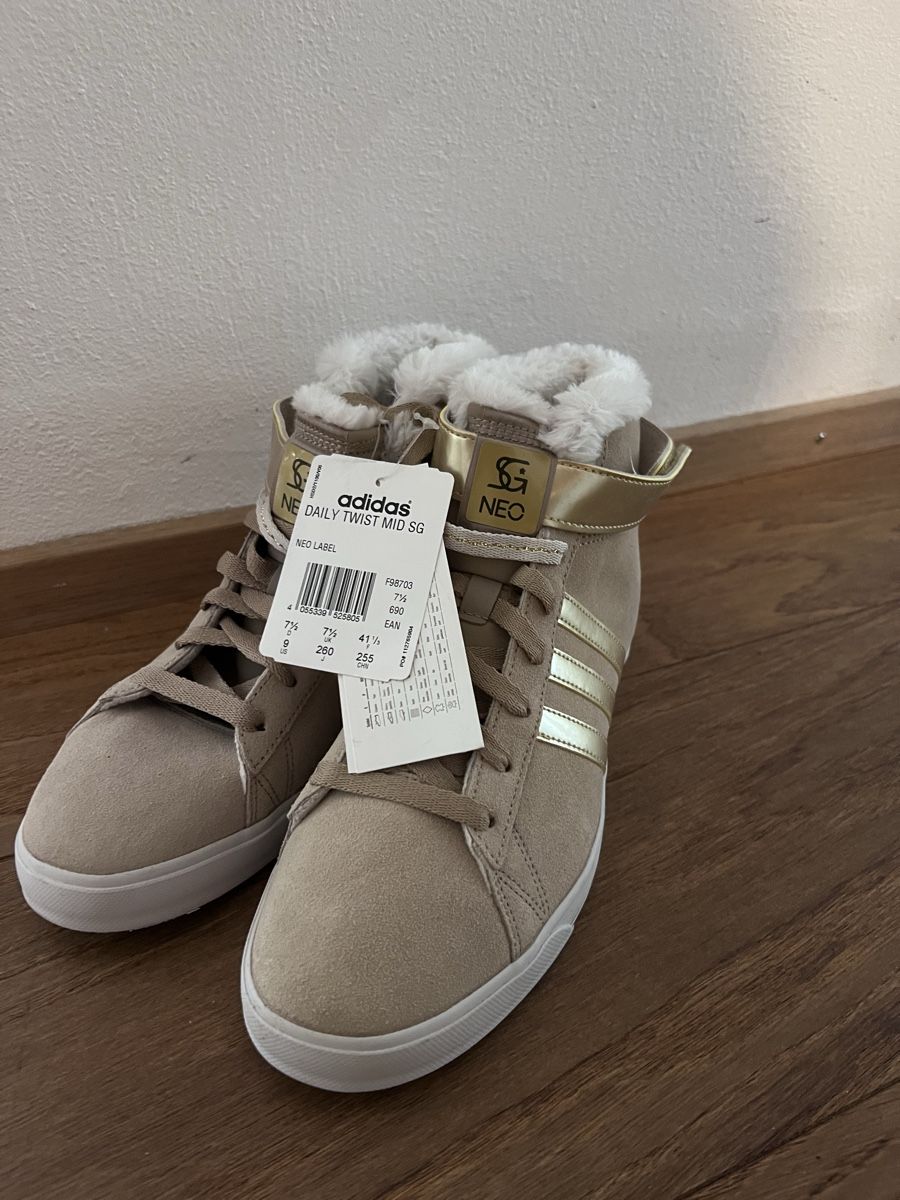 Adidas Scarpe da donna: Adidas Schuhe grösse 41 – Nuovo (secondo la descrizione) da Grindelwald venduto da sch_cxt6