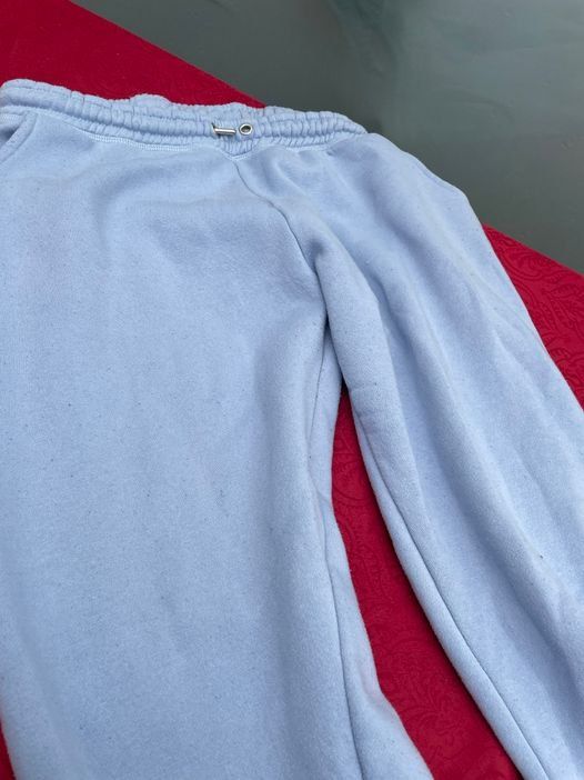 Pantaloni: Damen Trainerhose XL Hellblau – Usato da Bergdietikon venduto da antovale 1