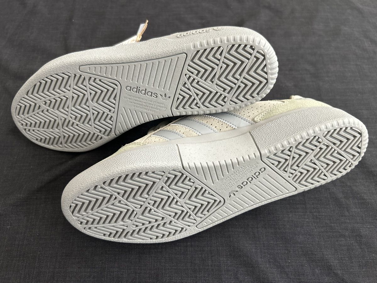 Adidas Herrenschuhe: Adidas Tyshawn Gr. 44 – Neu (gemäss Beschreibung) aus Chur von xmdsk 1