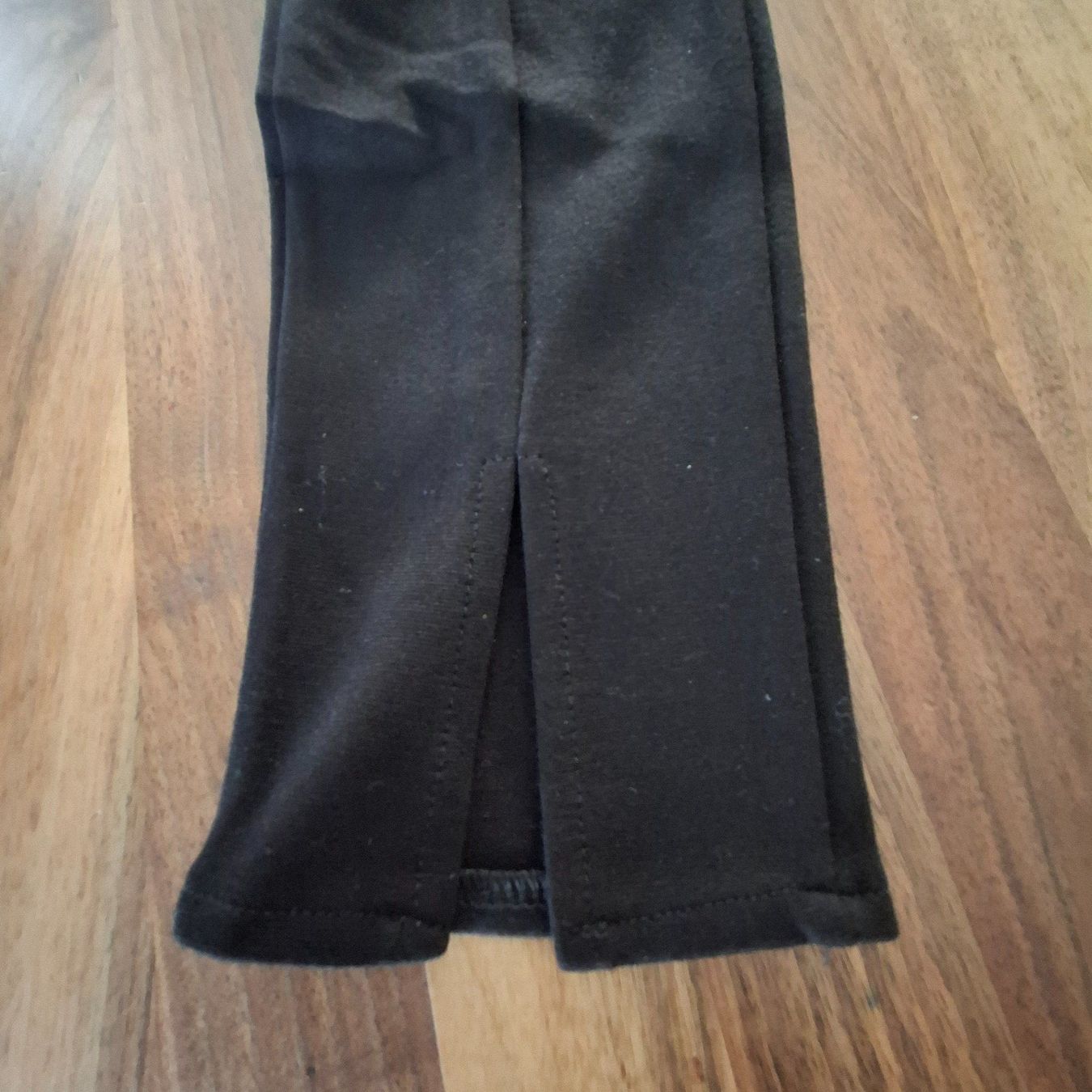 Pantaloni: Damen Jersey-Hose, schwarz, Gr. M – Usato da Sisseln AG venduto da Tropea4334 2