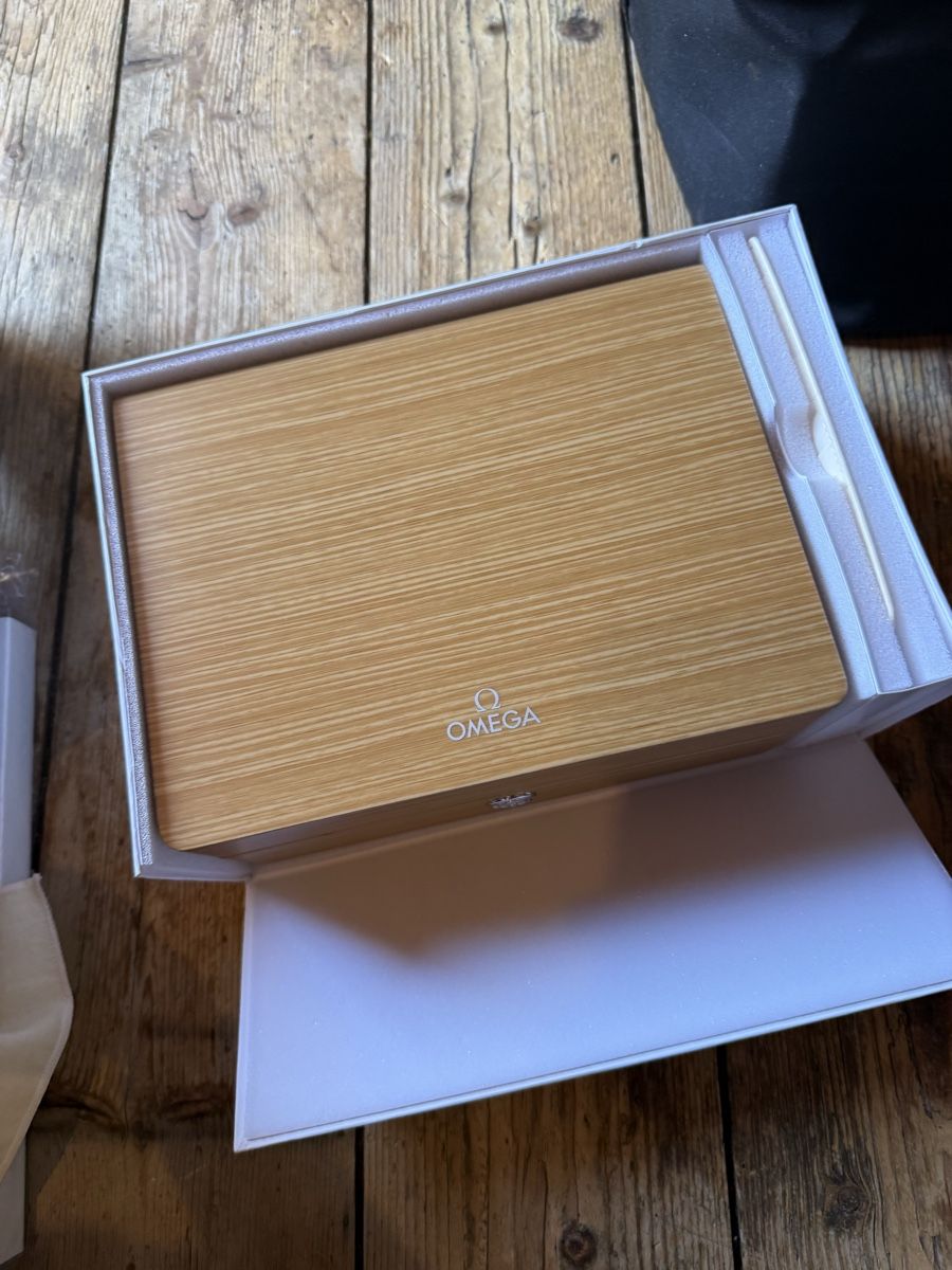 Boîtes de montres: Omega watch box  – Neuf (Voir description) à Luzern par rec_8srh 2