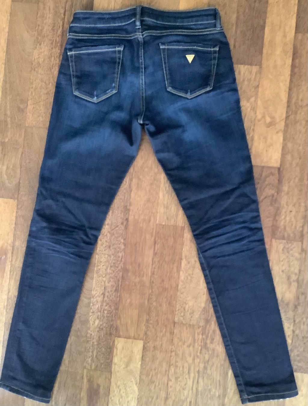 Guess Jeans: Guess, skinny low rise, 27/30 – Usato da Seuzach venduto da Megane1 3