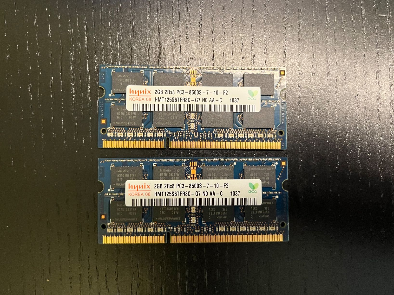 Mémoires / RAM: Kit RAM 2x2GB DDR3 1333MHz SO-DIMM – D'occasion à Lausanne par val-sav