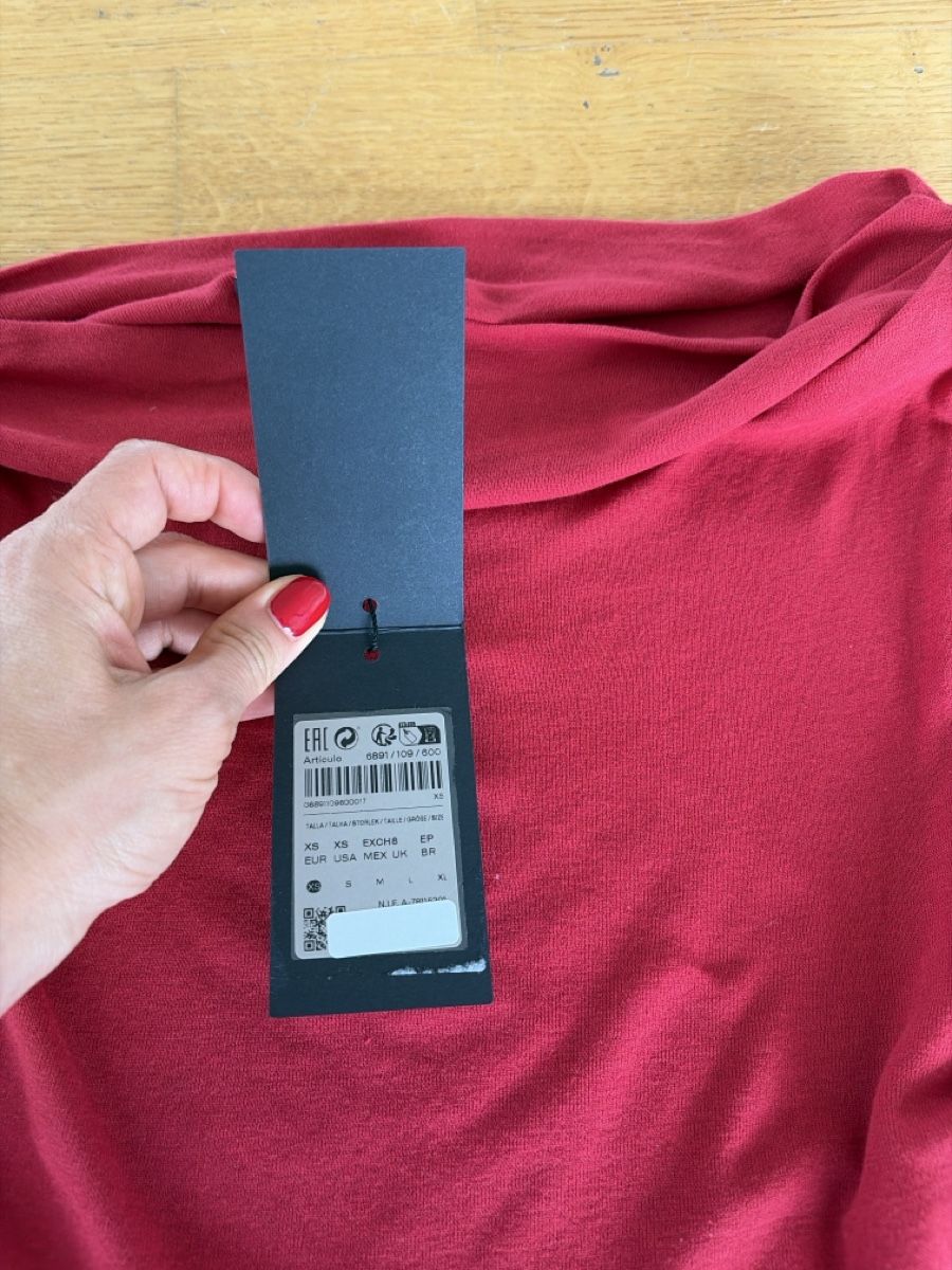 Massimo Dutti Top: Massimo Dutti Top mit Etikett Gr. XS Rot – Nuovo (secondo la descrizione) da Zürich venduto da ufe_f5q5 2