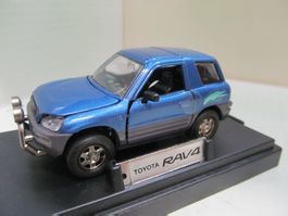 TOYOTA RAV 4  1:43  M-TECH MODELL  1996  MADE IN  JAPAN