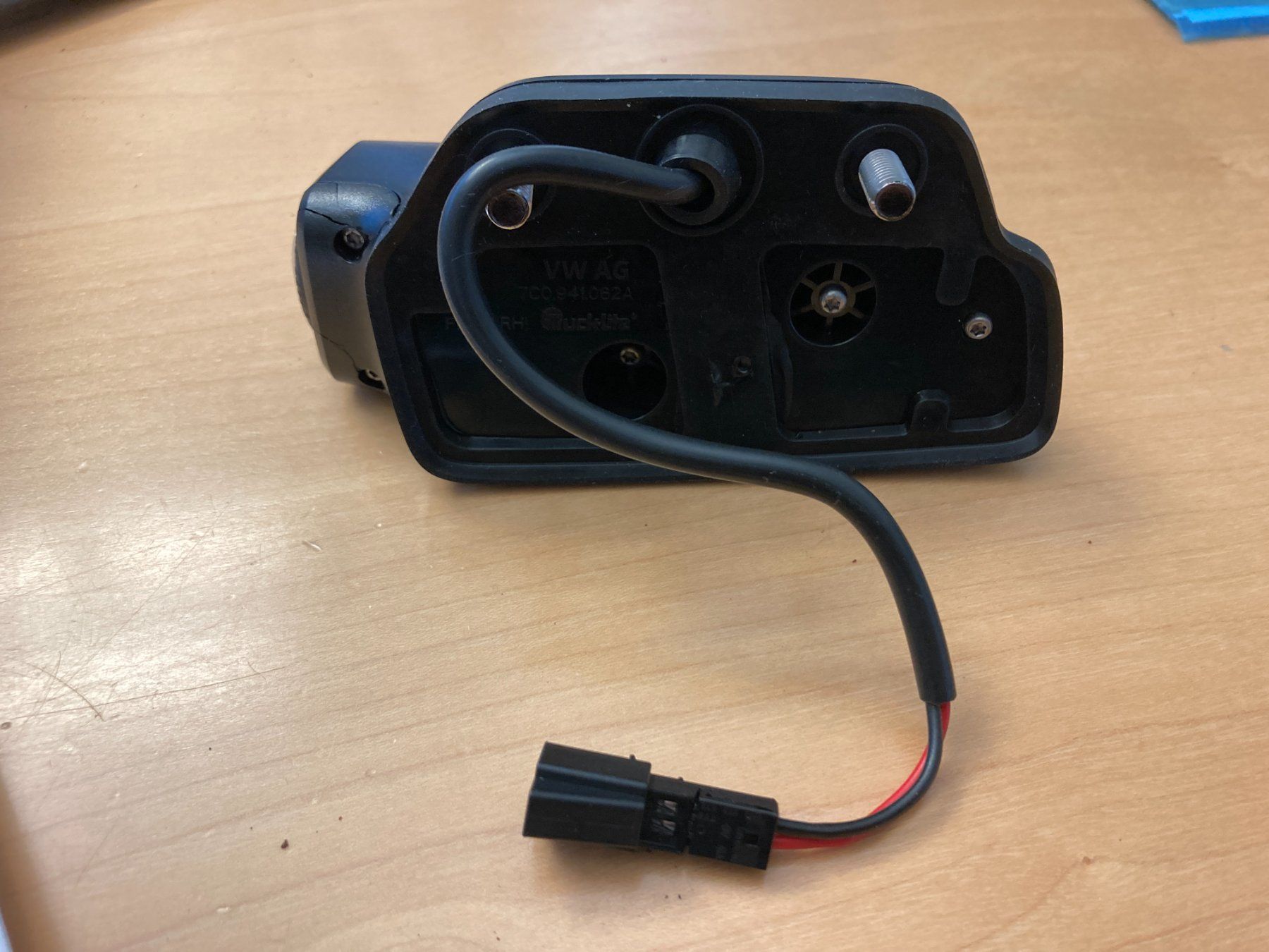 VW Tutti pezzi di ricambio auto: VW Crafter Positionsleuchte 7C0.941.062.A – Nuovo e nell'imballaggio originale da Cham venduto da WB2223 3