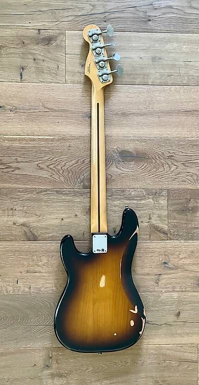 Instruments de musique: Fender Precision Bass "Road Worn" – D'occasion à Horw par Rbrun 1