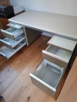 Bürotisch