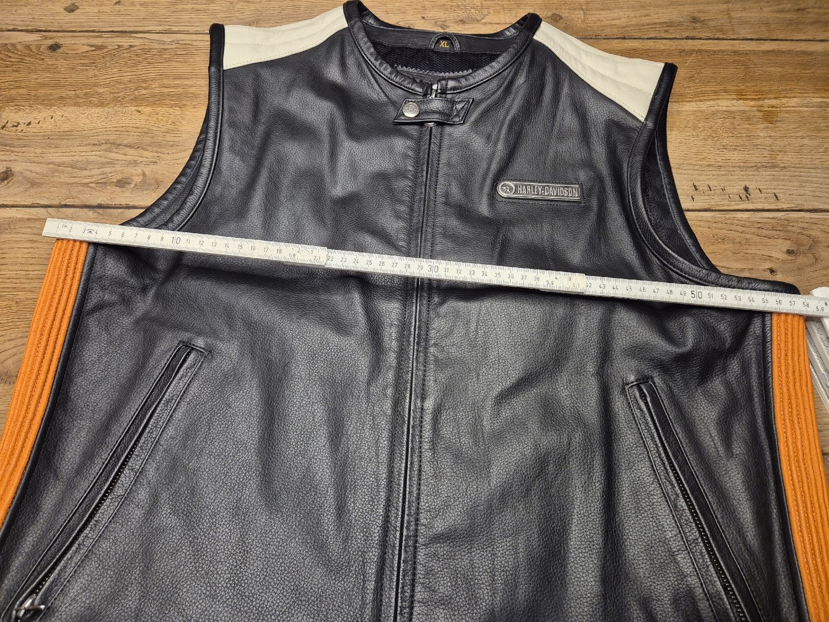 Harley-Davidson Gilets & Westen: Harley-Davidson Lederweste XL – Neu (gemäss Beschreibung) aus Oberdiessbach von Finland1977 5