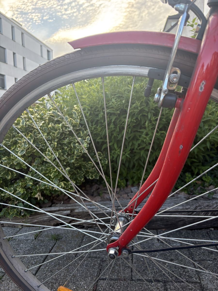 Candy Biciclette: Rotes Candy Velo, Damenfahrrad – Usato da Luzern venduto da paintbrush 2