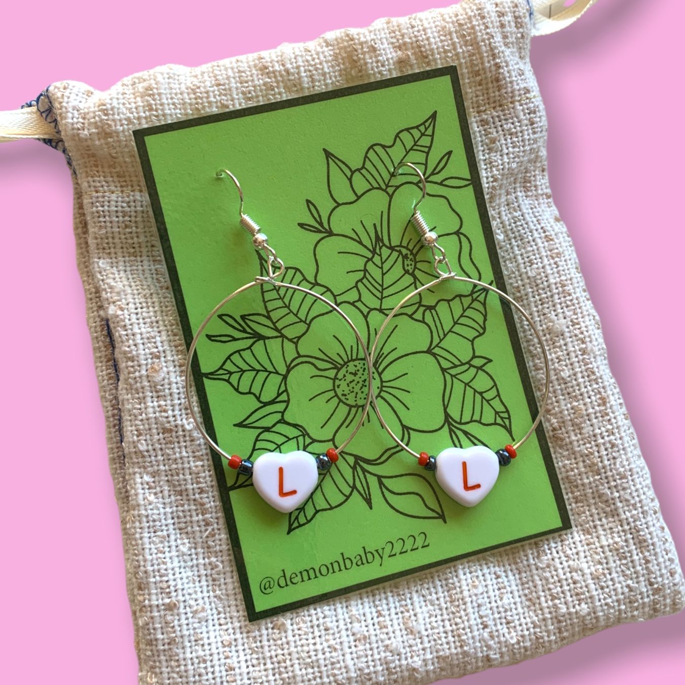 Orecchini pendenti & Orecchini a lobo: "L <3" earrings – Nuovo (secondo la descrizione) da Basel venduto da demonbaby2222 1