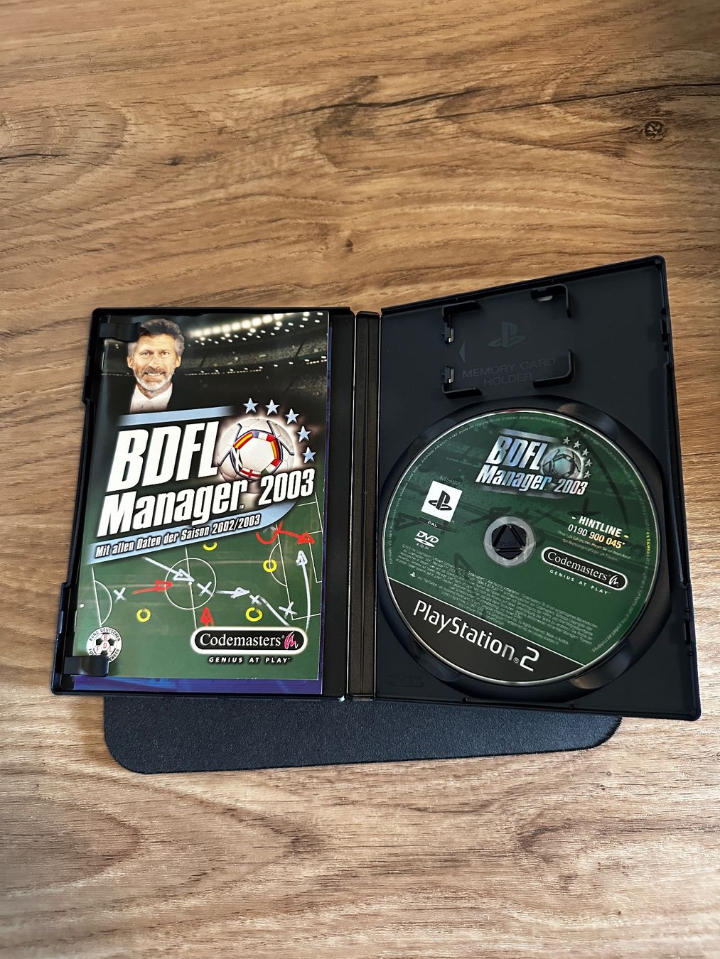 Giochi: BDFL Manager 2003 - PS2 Spiel komplett – Usato da Sulz AG venduto da DealWerk 2