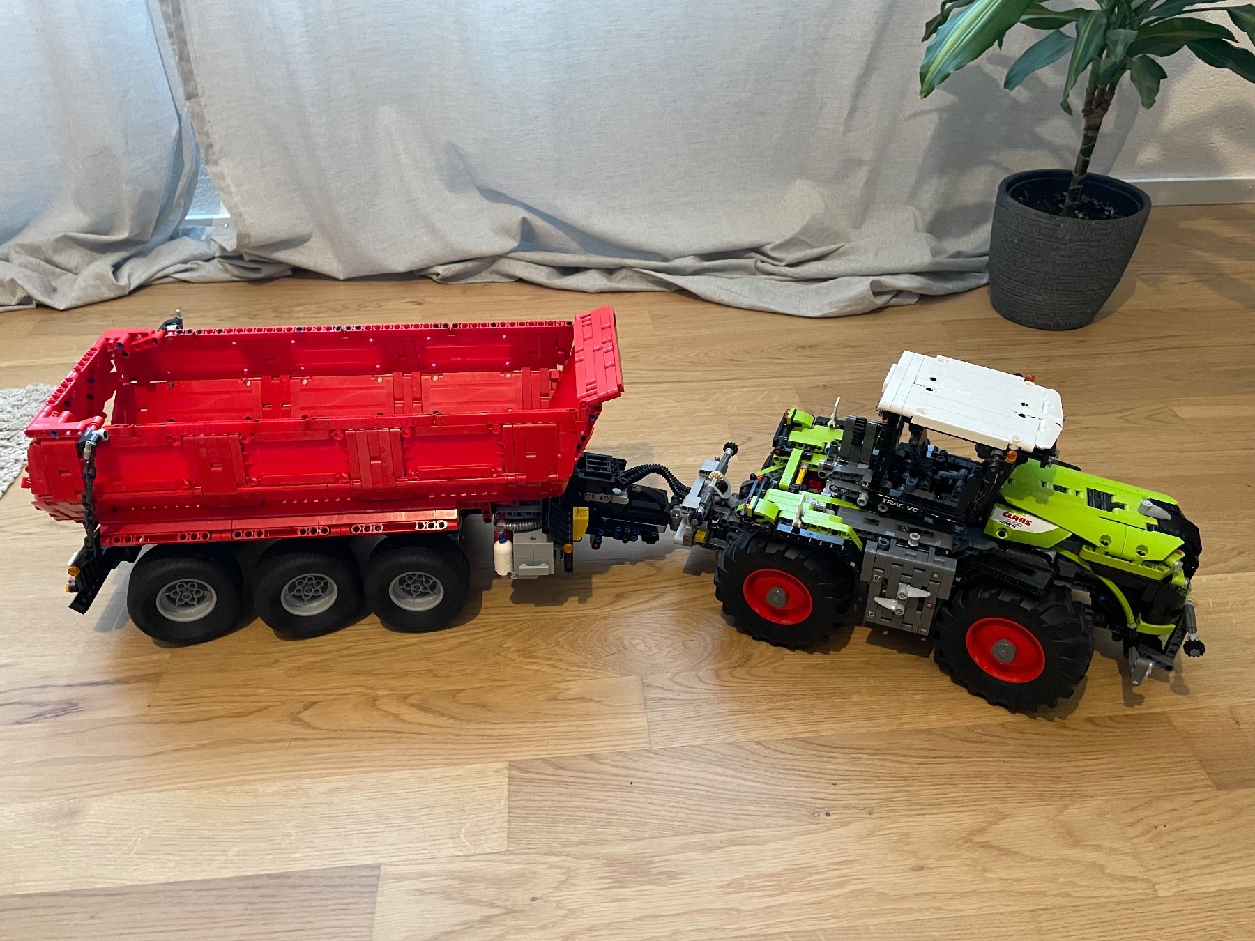 Lego Kit di costruzioni: Lego Technic - Claas Dump Trailer – Nuovo (secondo la descrizione) da Salmsach venduto da ram82 4