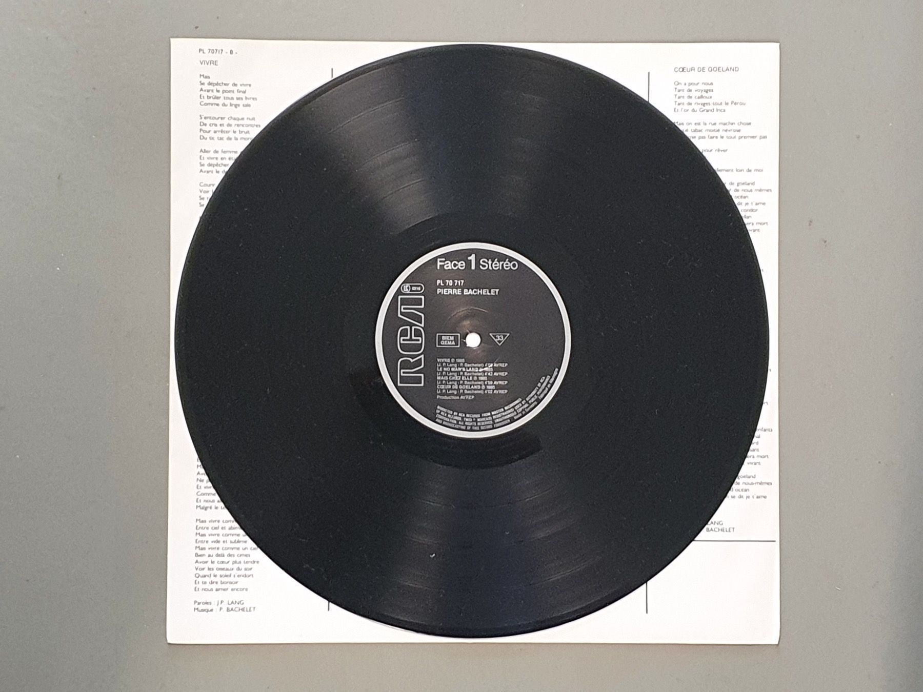 Dischi in vinile: Pierre Bachelet - Bachelet (LP) – Usato da Aegerten venduto da taxidermo 3