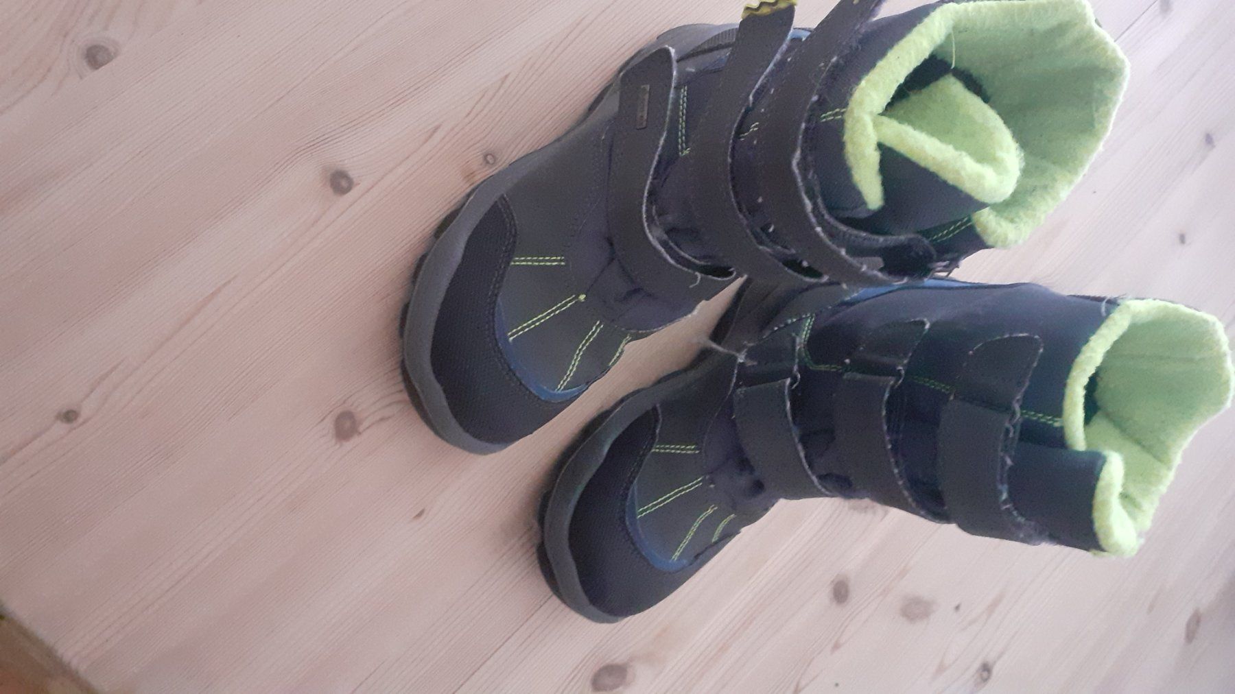 Scarpe per ragazzi: Winterschuhe Gr. 35 – Usato da Chur venduto da Blackbook 1