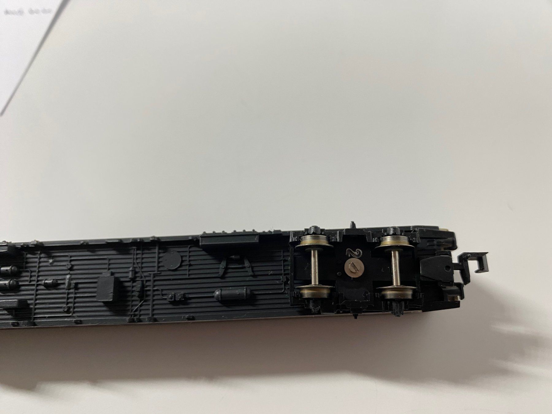Fleischmann Modellini di ferrovie: DB Waggon Spur N Fleischmann Kratzer-Kleber 11 – Difettoso da Kerzers venduto da tisyayasuBE 3