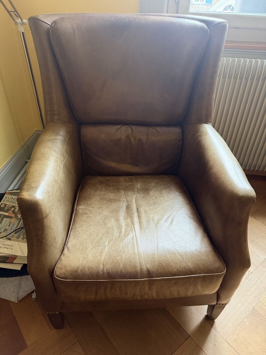 Poltrone: 2 Ledersessel mit 1 Hocker, Vintage Look – Usato da Bern venduto da Pesche_Bern 1