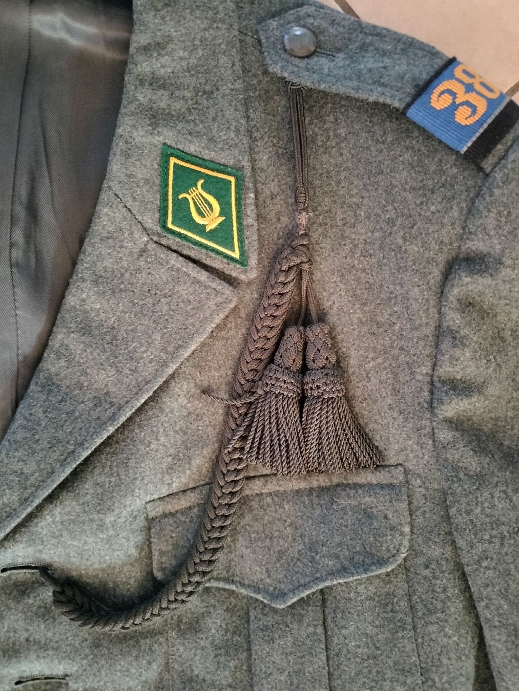 Schweizer Armee Uniformi: Antike Schweizer Armee Militär Uniform – Usato da Schwanden Sigrisw venduto da Wibe81 1