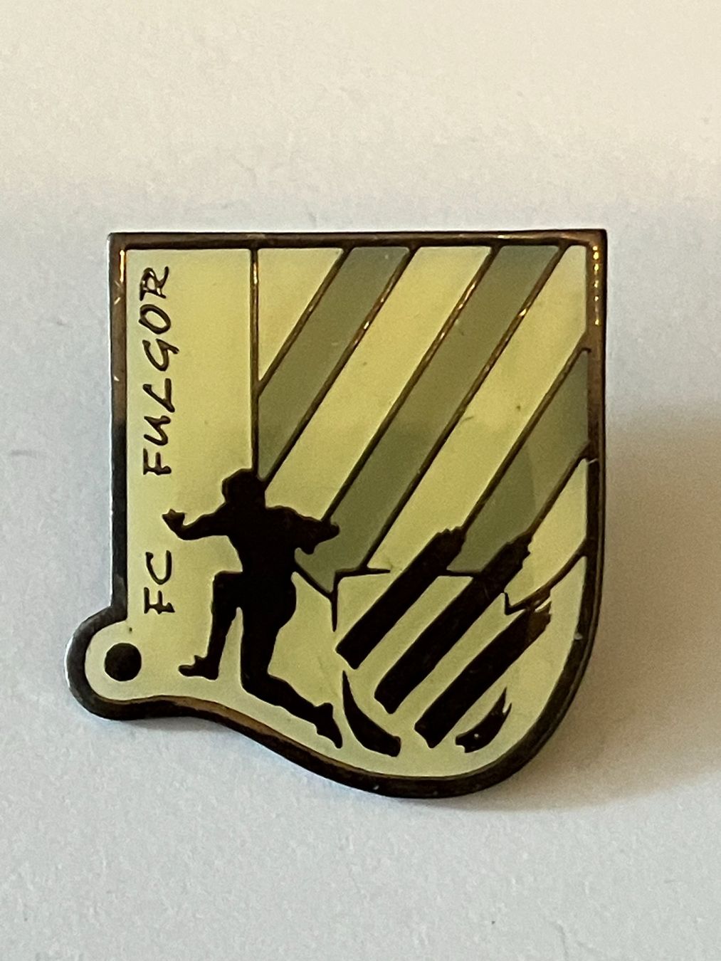 Placchette & Badge: 1 Pin FC Fulgor – Usato da Basel venduto da djwwpp