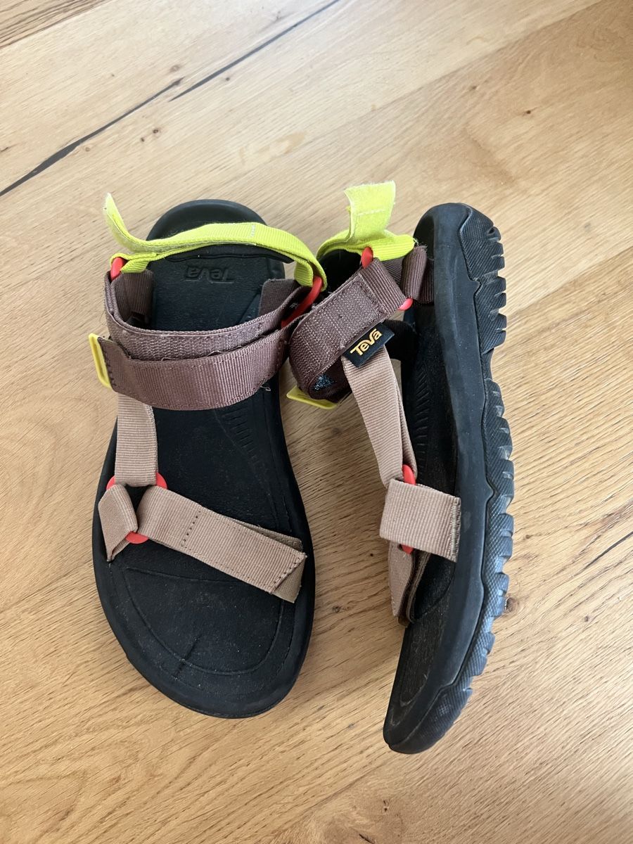 Teva Scarpe da uomo: Sandali teva nr 43 – Usato da Roveredo TI venduto da Sil.via.c.