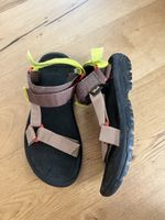 Sandali teva nr 43