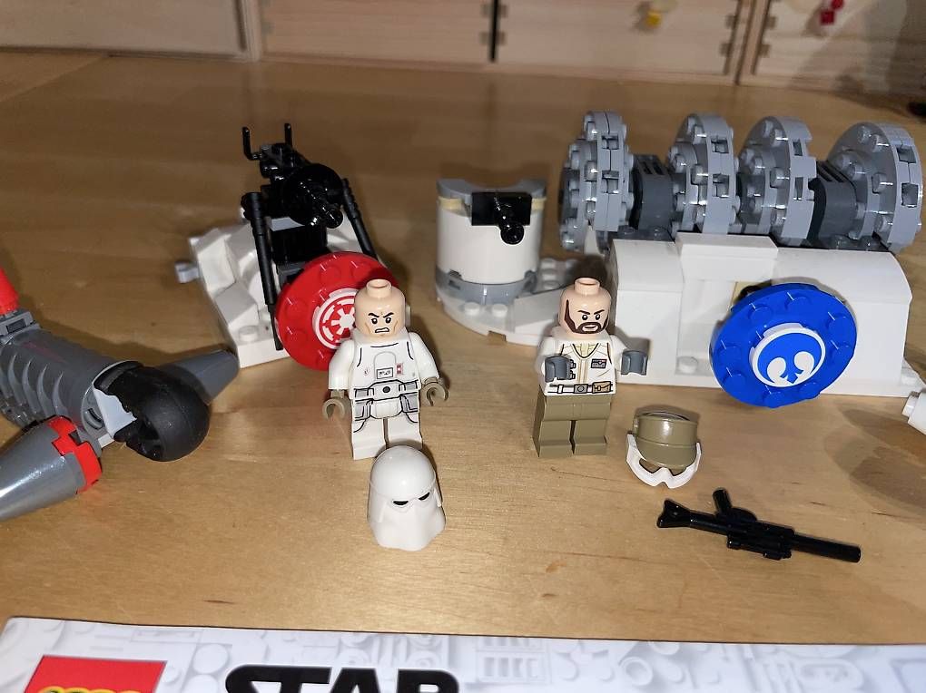 Star Wars Kit di costruzioni: LEGO Star Wars 75239 Action Battle Hoth Generator Attack – Usato da Giebenach venduto da Flaz78 1
