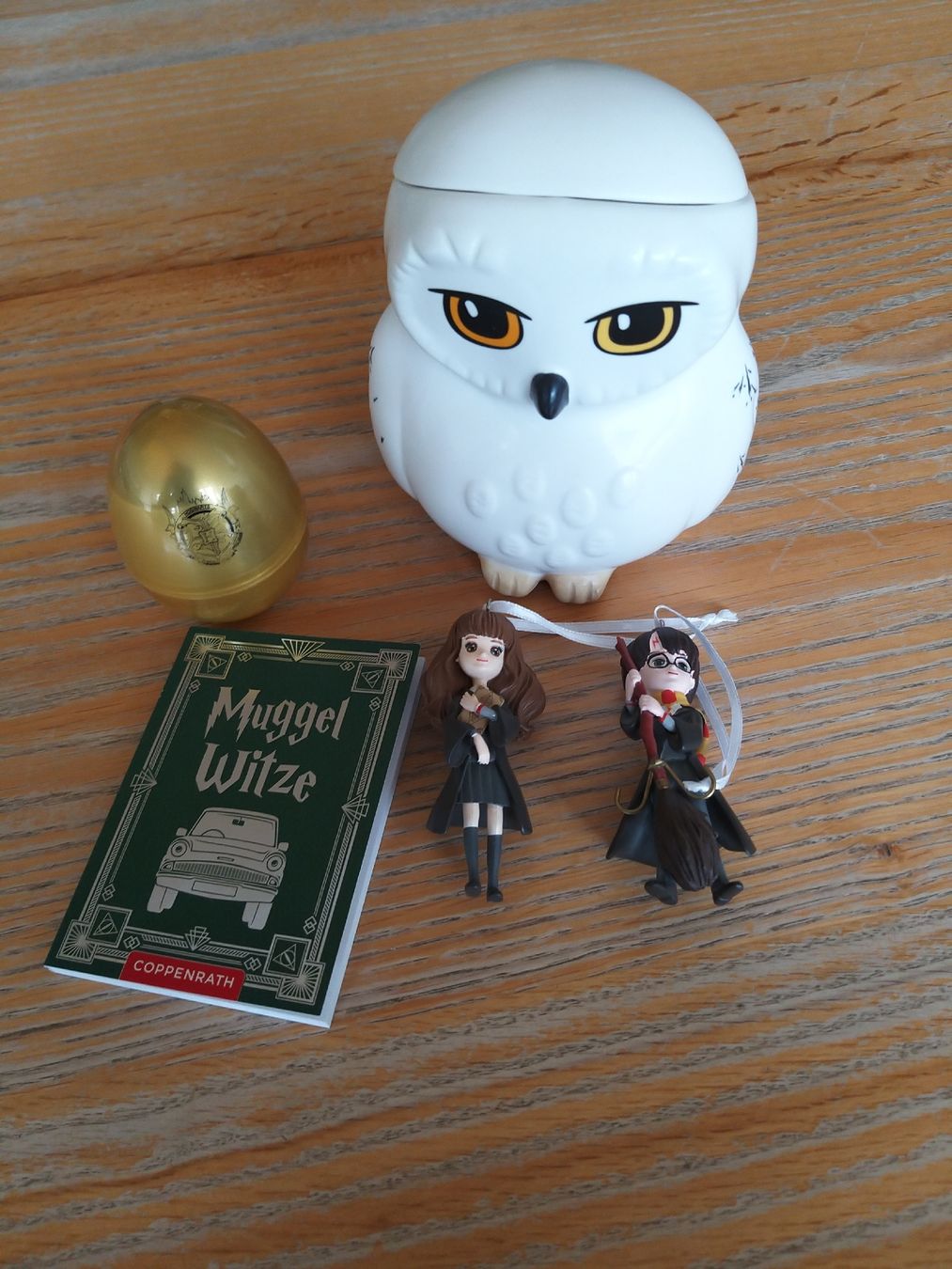 Giocattoli: Harry Potter Set mit Tasse, Witzebuch & Co. – Nuovo (secondo la descrizione) da Bern venduto da vonBarbara
