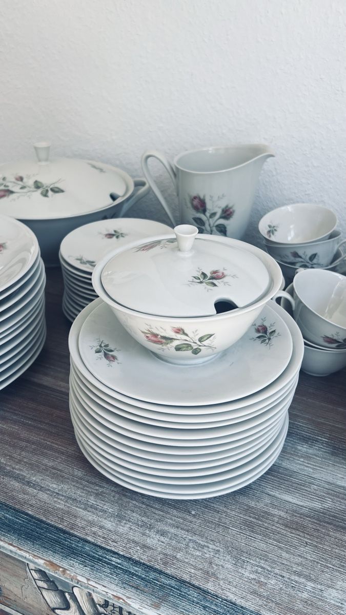 Set di piatti: Porzellanservice 11 teilig und.mit Schüsseln und Platten – Usato da Röschenz venduto da tan_xlt9 3