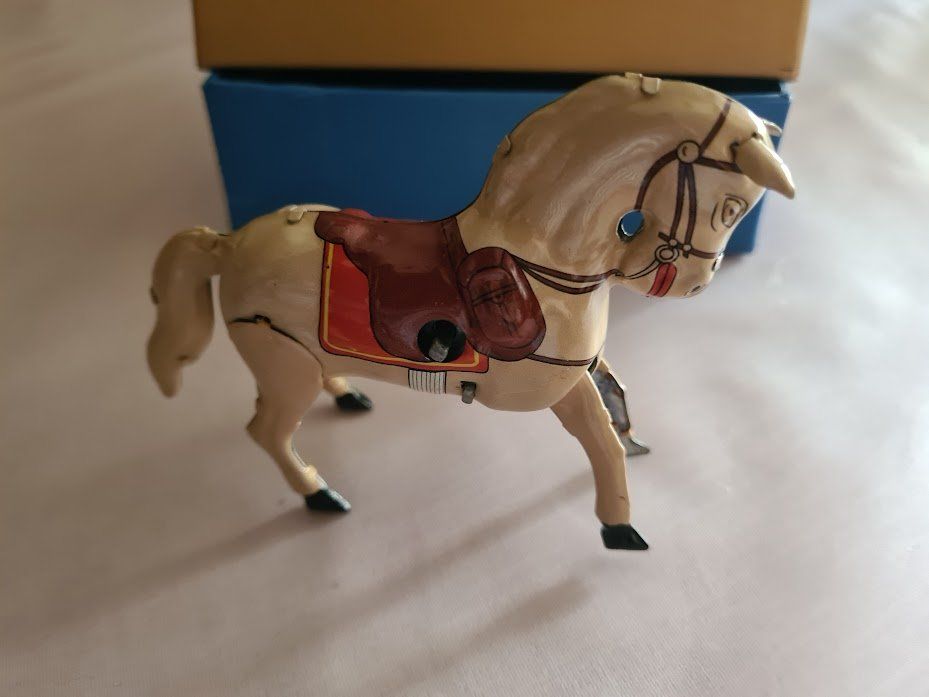 Spielzeuge: Spring - Pferd – Neu und originalverpackt aus Wetzikon ZH von Vimi 4
