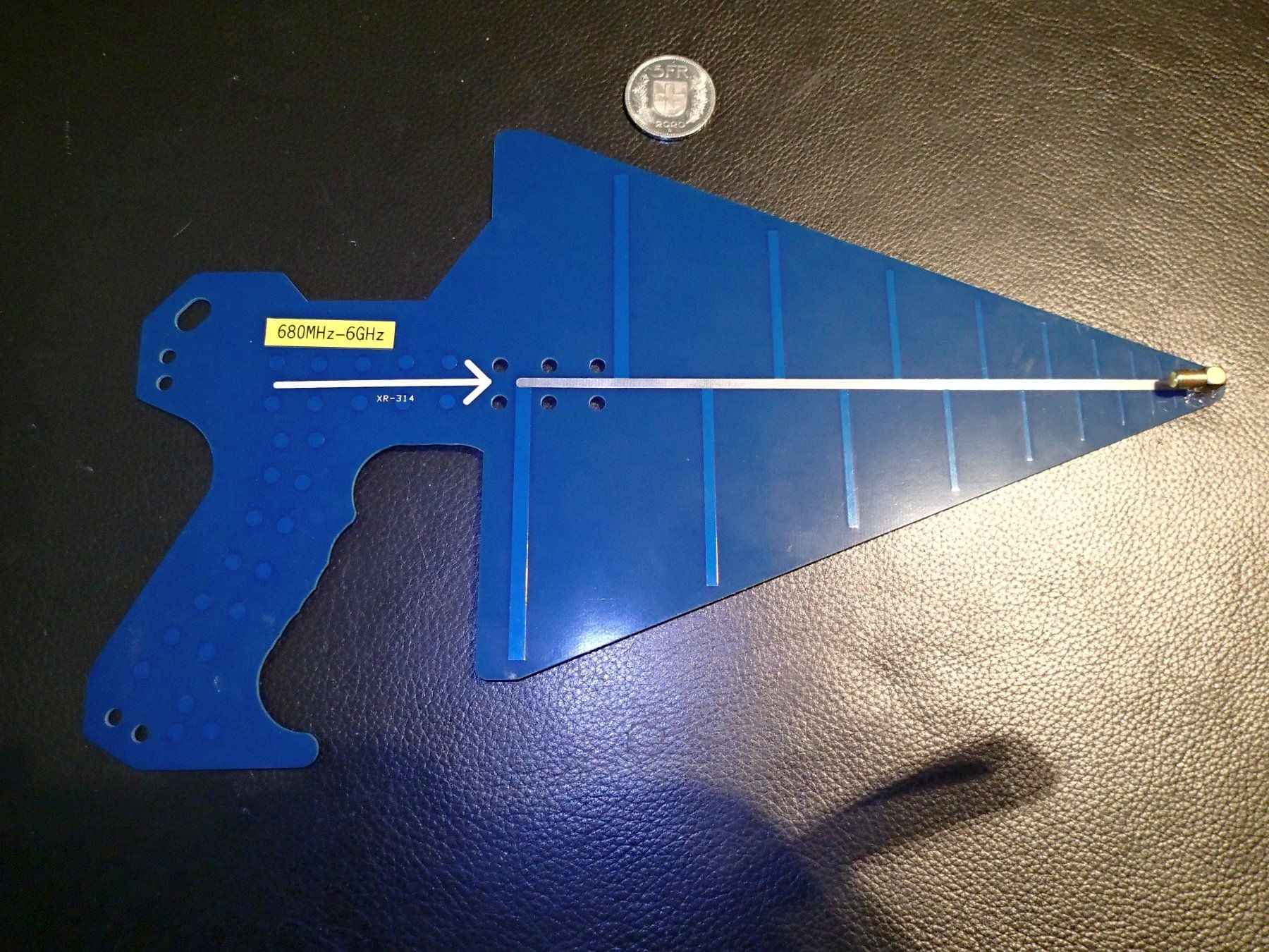 Radiocomunicazione: LogPer PCB Antennenset, Peilantenne , EMV-Antennen, Antenne – Usato da Zürich venduto da youelec 2