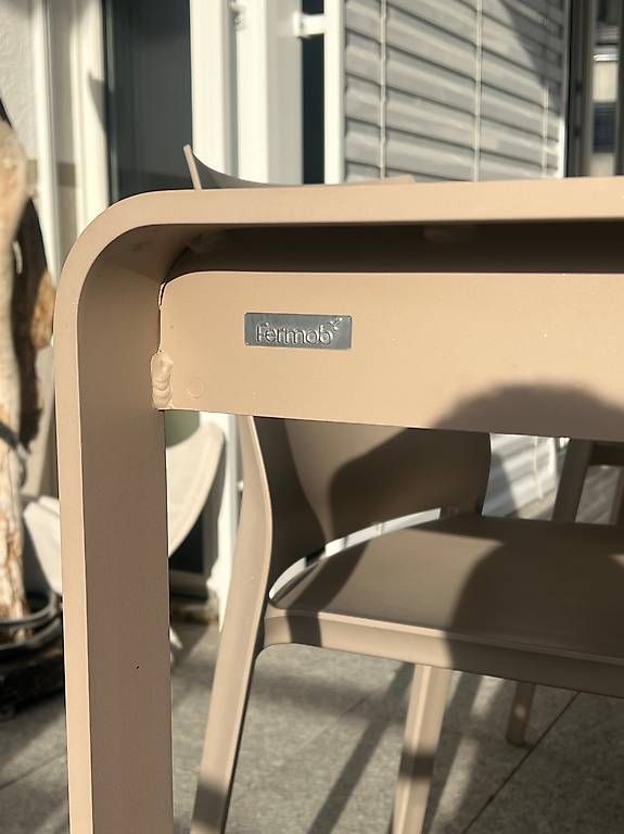 Set tavolo e sedie: hochwertigen Designer-Gartentisch + stühle – Usato da Siebnen venduto da dia_672h 4