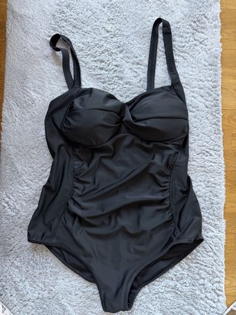 Badeanzug Esmara Gr. 50 Schwarz Sommertage perfekt