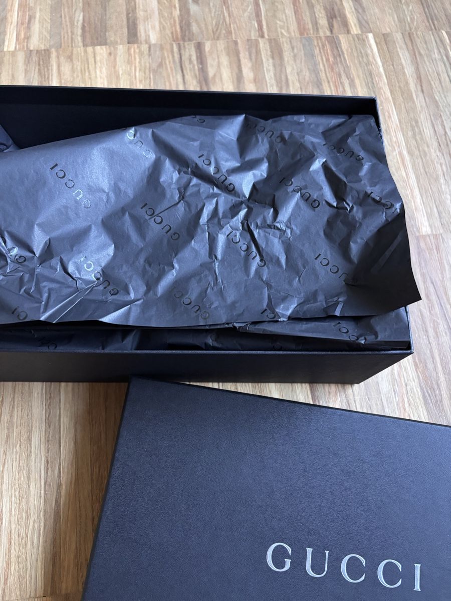 Scarpe da uomo: Gucci Schuhbox. Neu! – Nuovo (secondo la descrizione) da Luzern venduto da lor_x8hx 2
