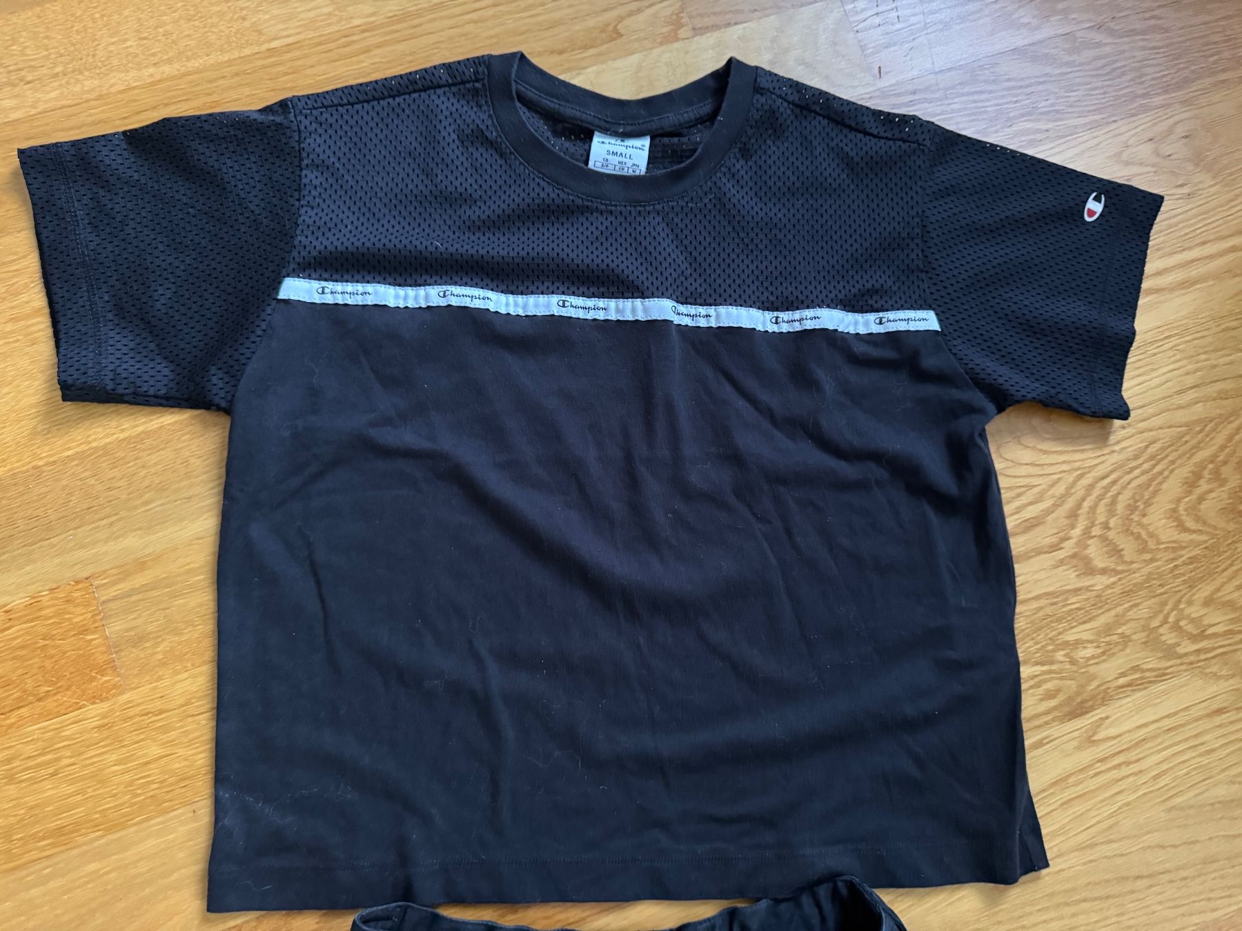 Diesel Kleiderpakete & -sets: Diesel Rock und Shirt – Gebraucht aus Zürich von froschchen79 3