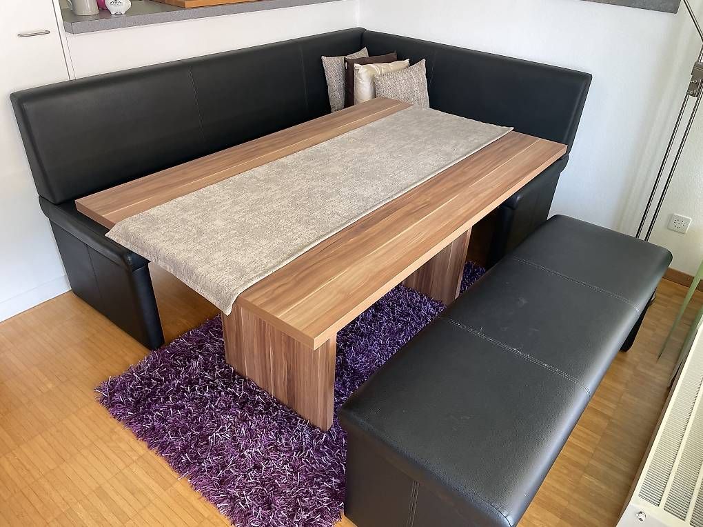 Tische: Massiver Esszimmertisch  150x90 cm – Gebraucht aus Stein AG von fad_98fm