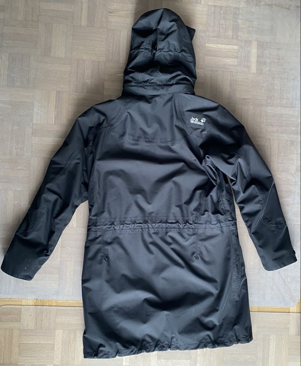 Jack Wolfskin Cappotti: Jack Wolfskin Wintermantel – Usato da Uster venduto da Schappi75 1
