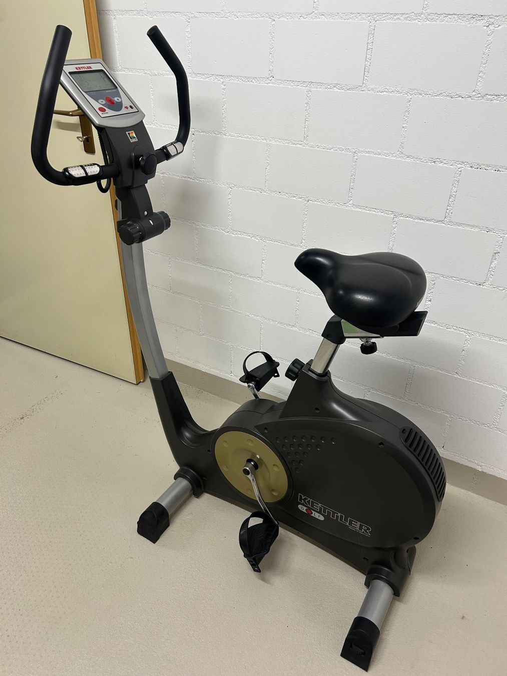 Kettler Hometrainer: Kettler Heimtrainer – Gebraucht aus Muri AG von Swisspanda 1