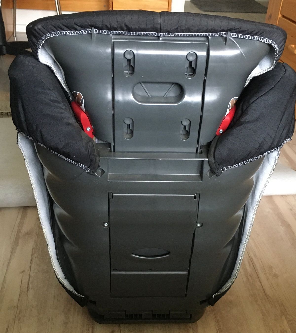 Britax Römer Seggiolini per auto: Kinder-Autositz – Usato da Boniswil venduto da Zephyr750 2