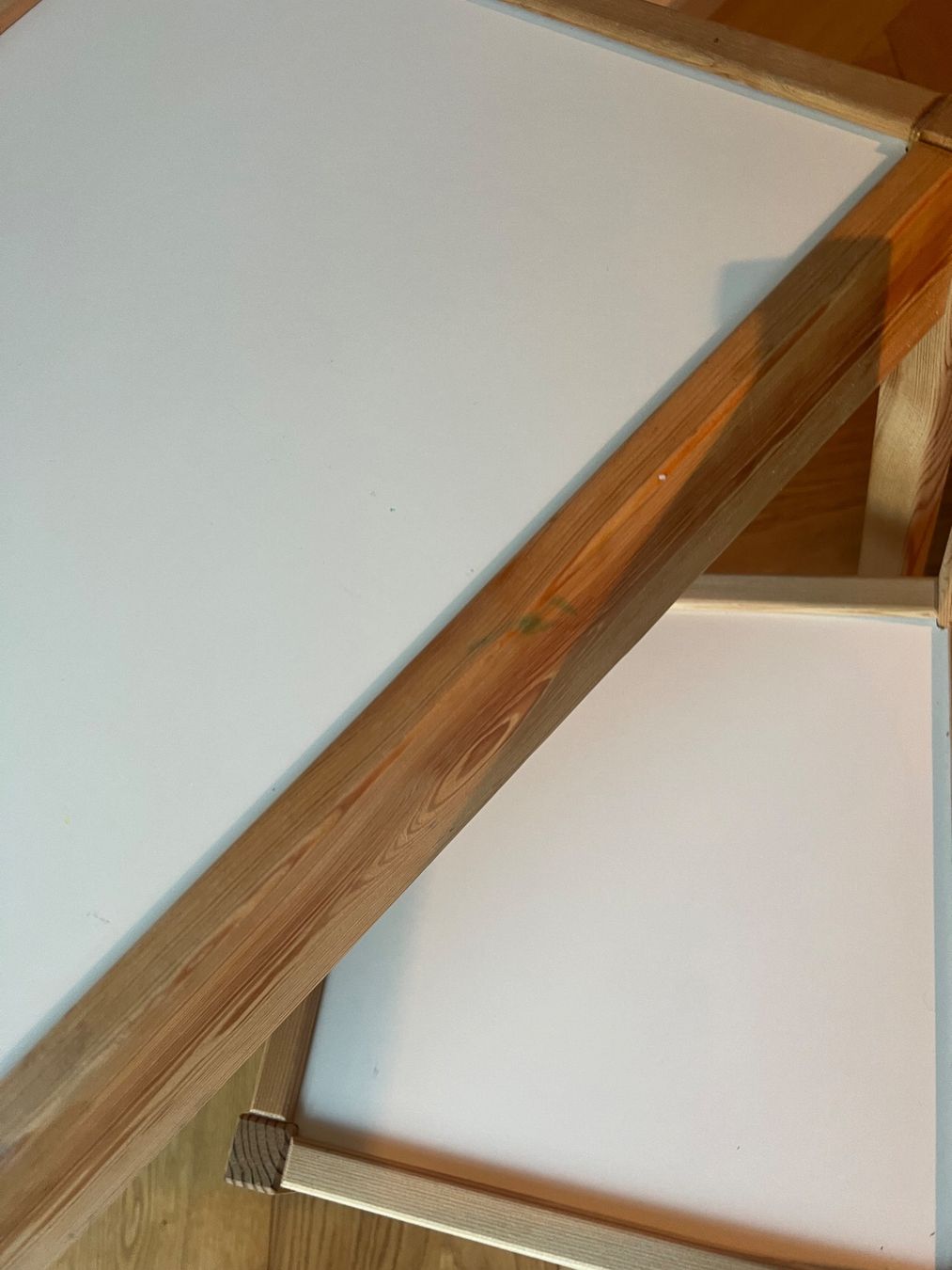 Ikea Set di tavolo e panche: Ikea Kindertisch mit 2 Stühlen – Usato da Zürich venduto da Josephine19 2
