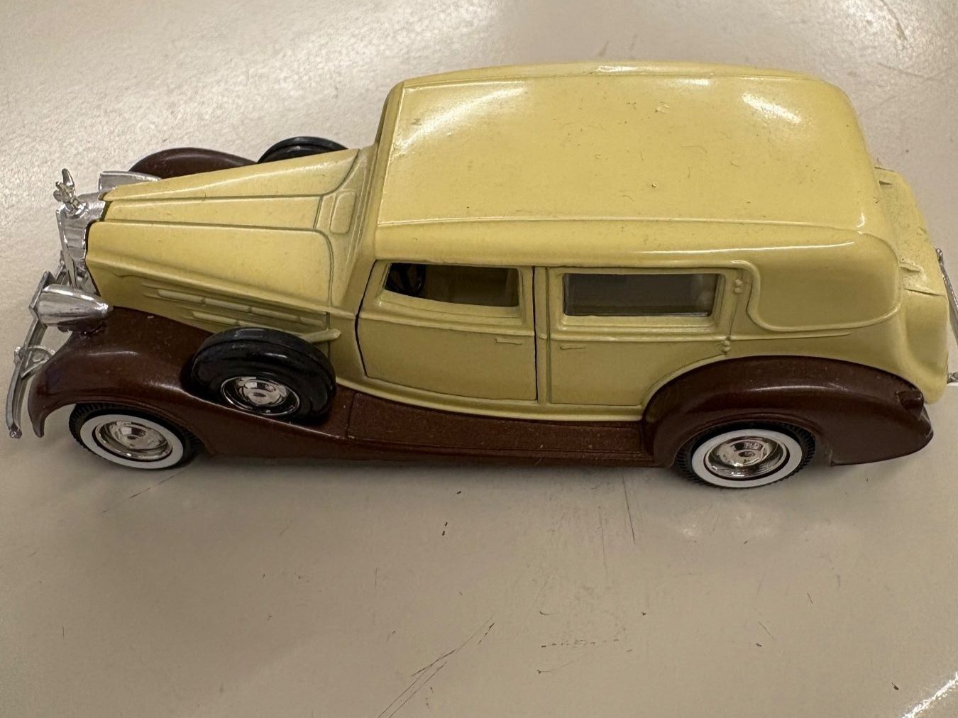Solido Modellini d'auto: Solido - Packard 1937 - 1:43 - DieCast metall – Nuovo (secondo la descrizione) da Lausen venduto da hot-preis 2